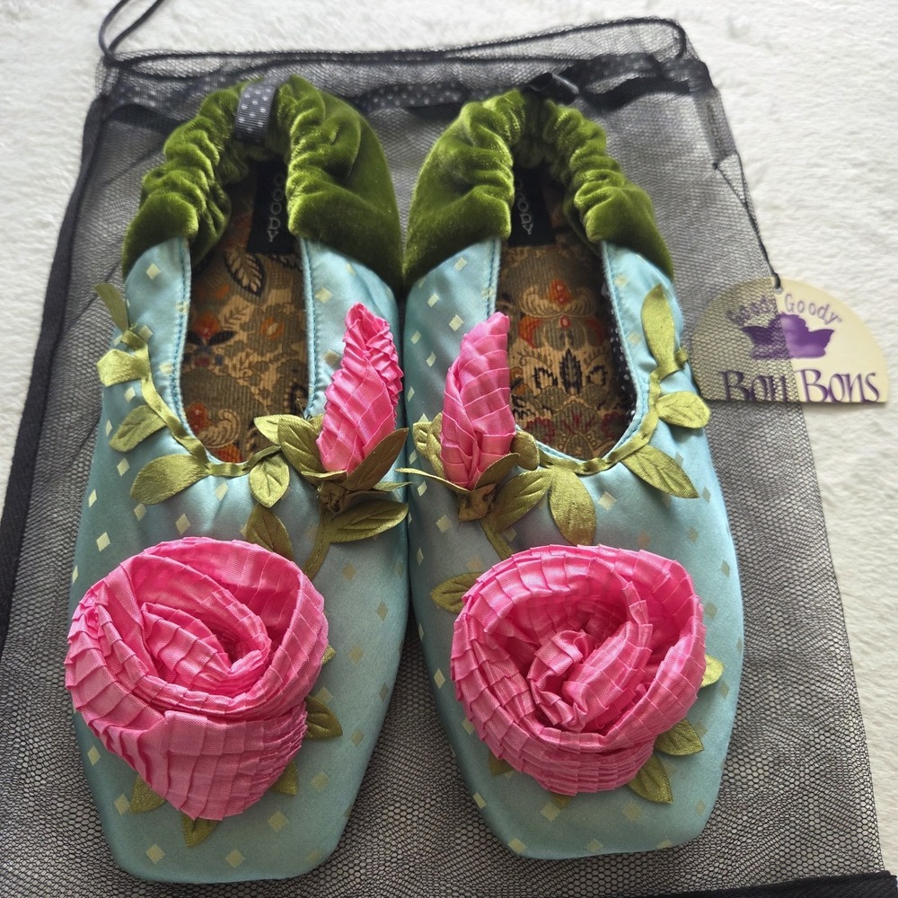 Goody Fairy Slippers Pink Green Blue  Flowers Velvet Trim Women Sz M whimsical